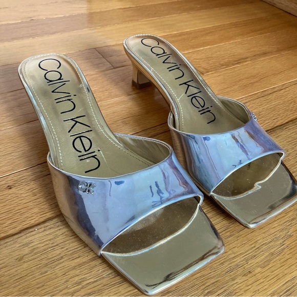 Calvin Klein Fabian Sandals Metallic 6M - Picture 1 of 5